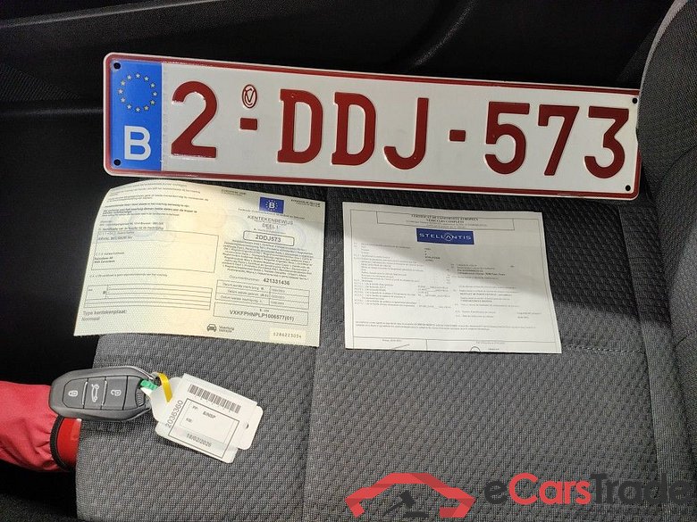 Opel Astra 1.2 Turbo 81kW S/S Edition 5d #4