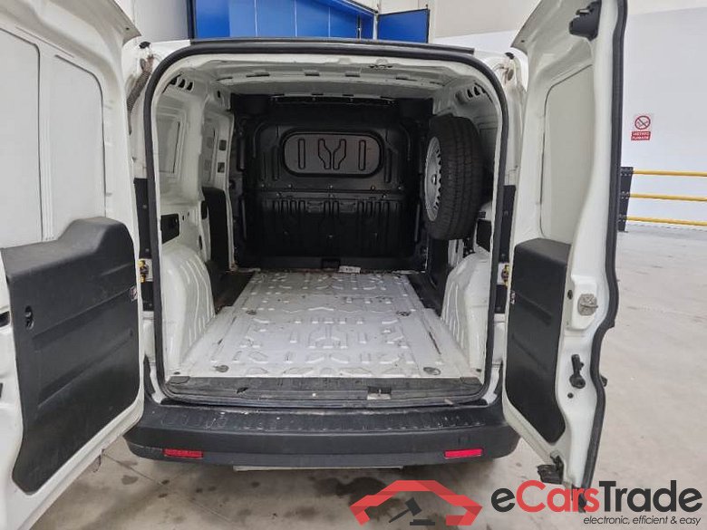 FIAT DOBLÒ CARGO / 2014 / 4P / VETT. FURGONATA MAXI LH1 BUSINESS 1.4 NAT.POW.120CV E6D #5
