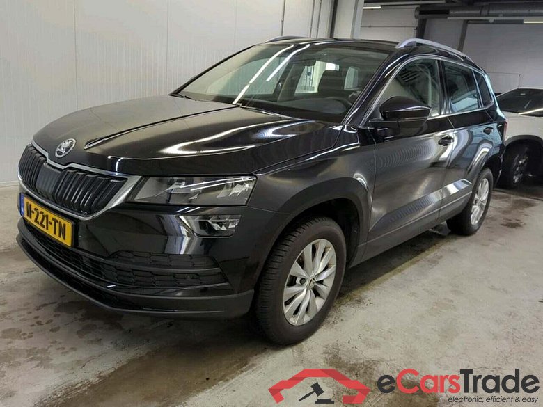 SKODA Karoq 1.0 TSI Bus. Ed.