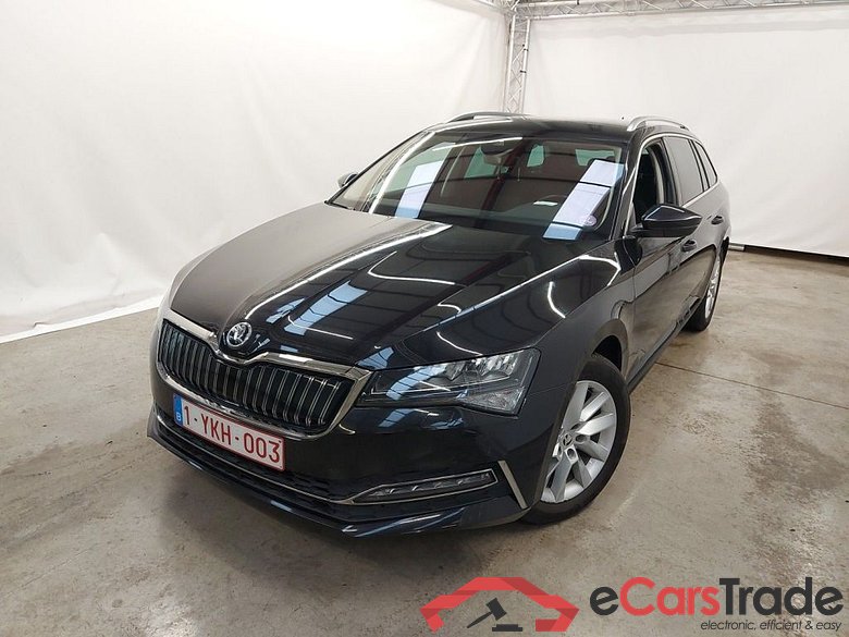 Skoda Superb Combi 1.4 TSI iV 160kW DSG6 Style 5d #1