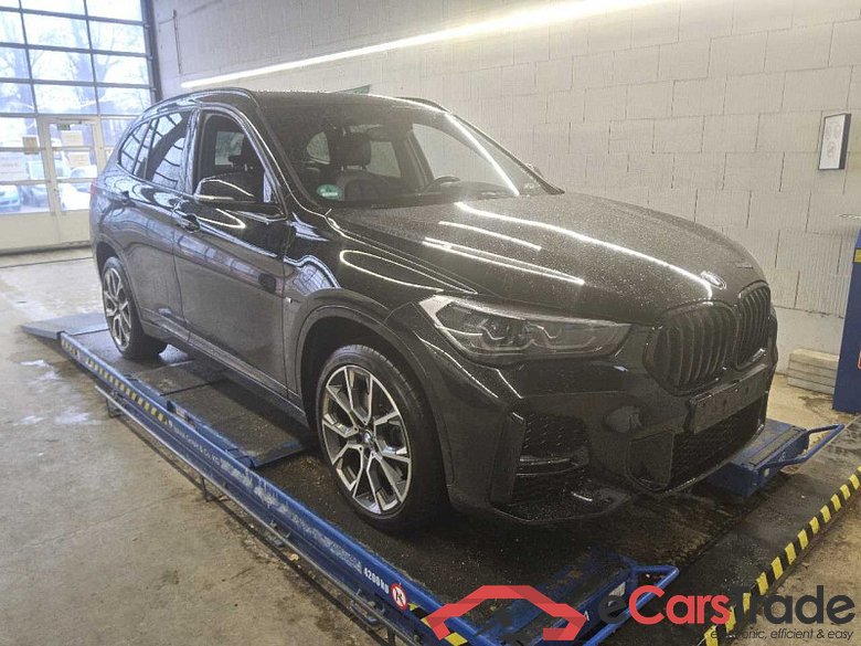 BMW X1 (F48)(2015->) DE - SUV5 sDrive20i EU6d, M Sport (EURO 6d), (Facelift) 2020 - 2022 #2