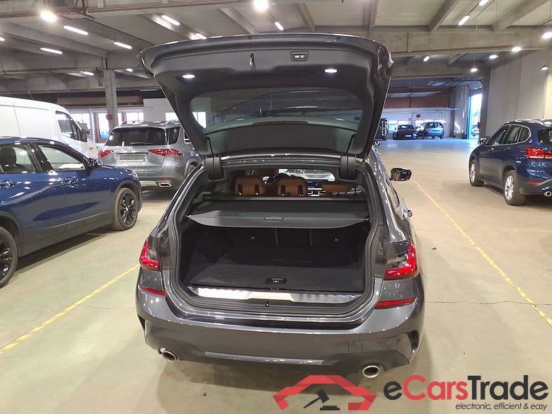 BMW 3 SERIES TOURING 2.0 330E (215KW) TOURING #3