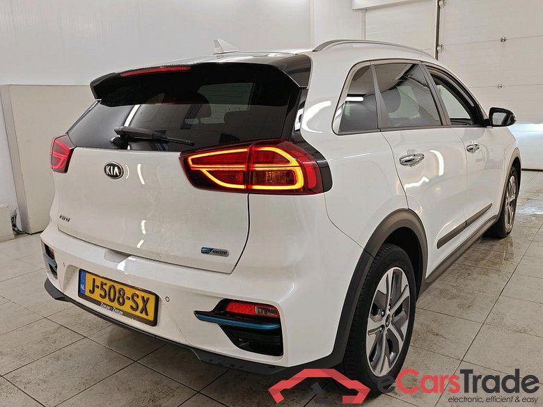 Kia e-Niro 64kWh ExecutiveLine 5d #2