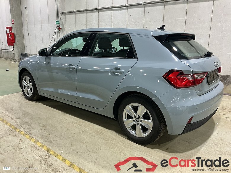 AUDI A1 1.0 25 TFSI ATTRACTION #3