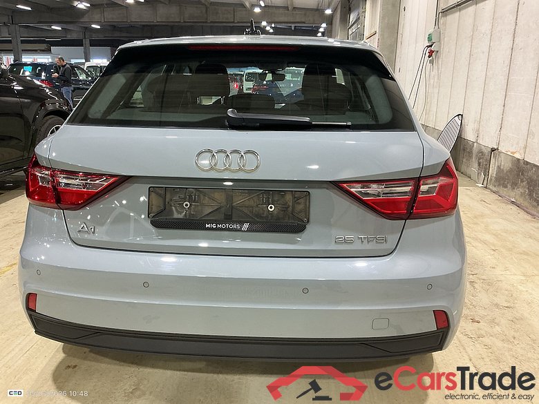 AUDI A1 1.0 25 TFSI ATTRACTION #5