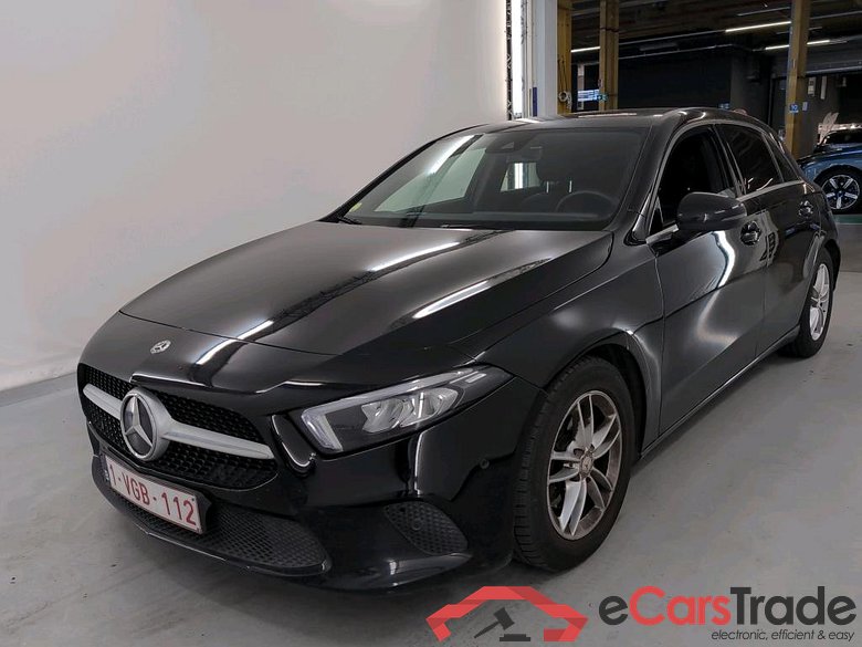 MERCEDES-BENZ CLASSE A DIESEL (W177) A 180 d Business Solution