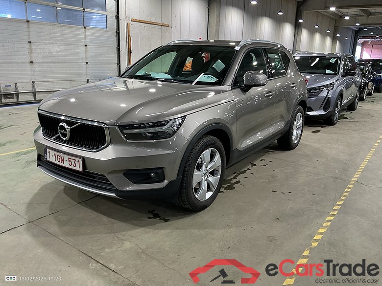 VOLVO XC40 1.5 T2 Momentum Pro Geartronic