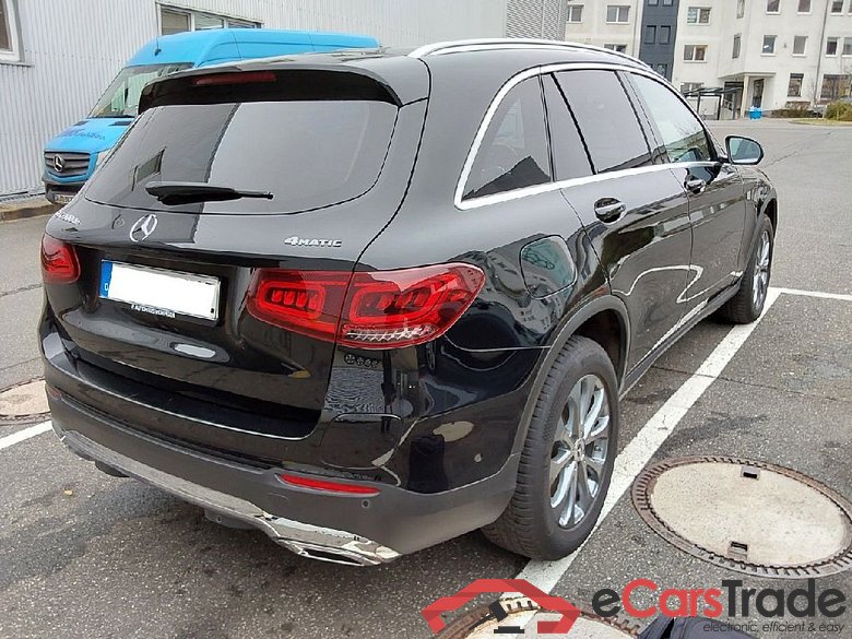 GLC -Klasse GLC 300 de 4Matic (253.911) 2.0 225KW AT9 E6d #2