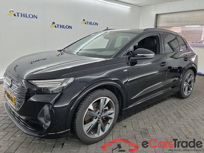AUDI Q4 e-tron 40 e-tron Launch edition S Competition 5D 150kW #1