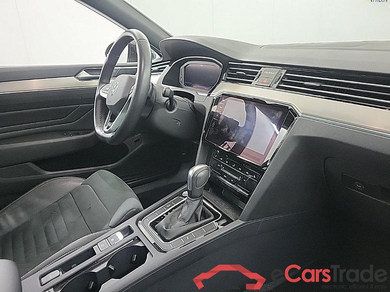 VOLKSWAGEN PASSAT 1.5 TSI 7-DSG R-Line Business+ 4D 110kW #6