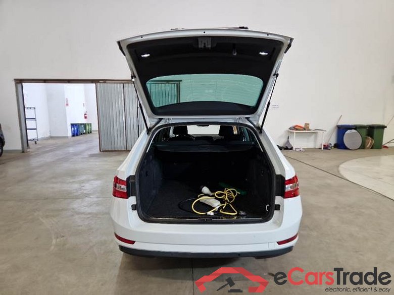 SKODA SUPERB WAGON / 2019 / 5P / STATION WAGON 1.4 TSI PLUG-IN HYBRYD EXECUTIVE DSG #5