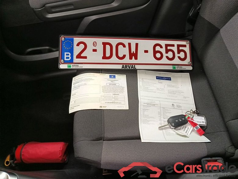 Citroën C3 Aircross 1.2 PureTech 110 S&S MAN6 Feel 5d #4