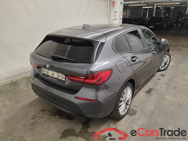 BMW 1 Reeks Hatch 116dA (85 kW) 5d #2