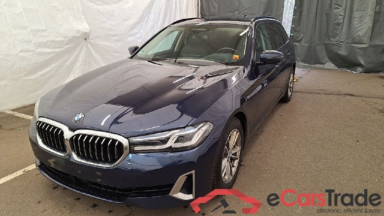 Baureihe 5 Touring 530 d xDrive Luxury Line 3.0 210KW AT8 E6d #1