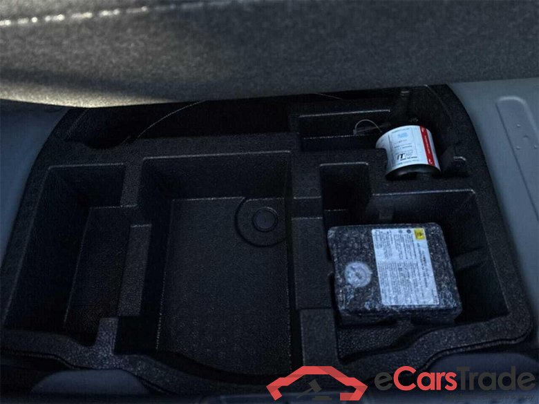 TOYOTA YARIS 1.5 Hybrid 130 Launch Edition #6