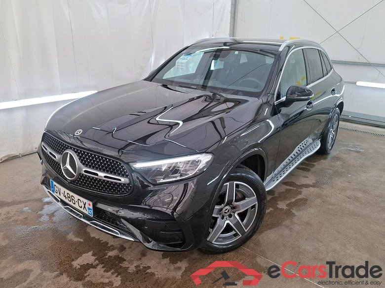 MERCEDES-BENZ GLC / 2022 / 5P / SUV GLC 300 e AMG Line 4MATIC