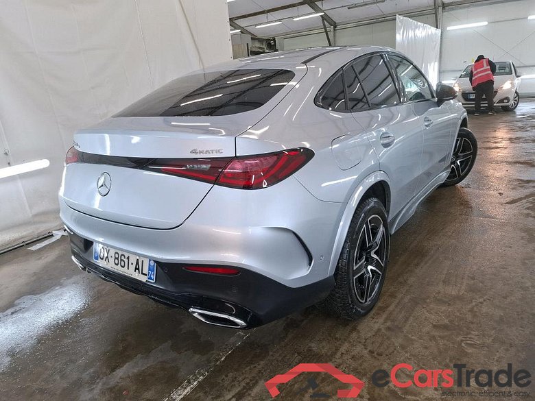 MERCEDES-BENZ GLC Coupe / 2023 / 5P / Coupé GLC 400 e AMG Line 4MATIC #3
