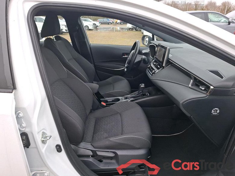 TOYOTA Corolla Touring Sports / 2018 / 5P / Break Hybride 122h Dynamic Business Beyond Zer #6