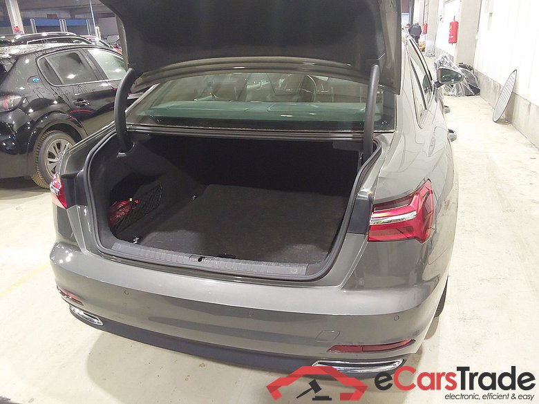 AUDI A6 2.0 TDI 35 S TRONIC BUSINESS ED ATTR #3