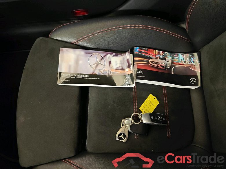 Mercedes-Benz CLA CLA 200 DCT Business Solution AMG 4d + Pano #4