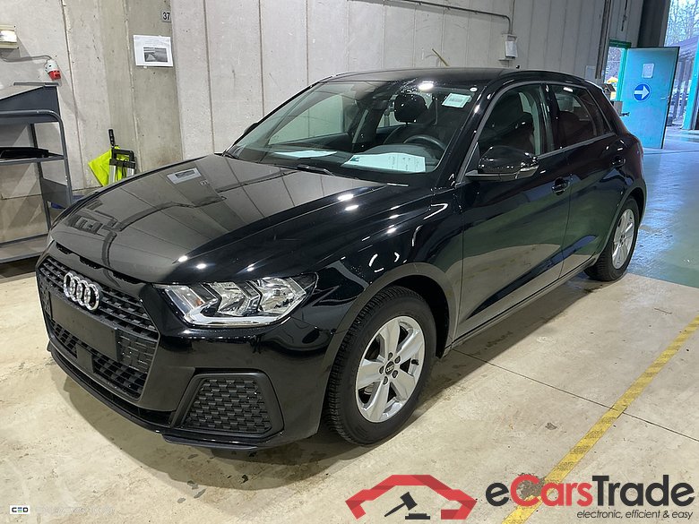AUDI A1 SPORTBACK 1.0 25 TFSI ATTRACTION #1