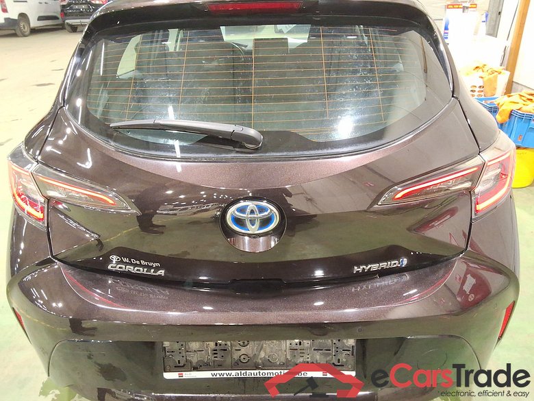 TOYOTA COROLLA 1.8 HYBRID DYNAMIC E-CVT #3