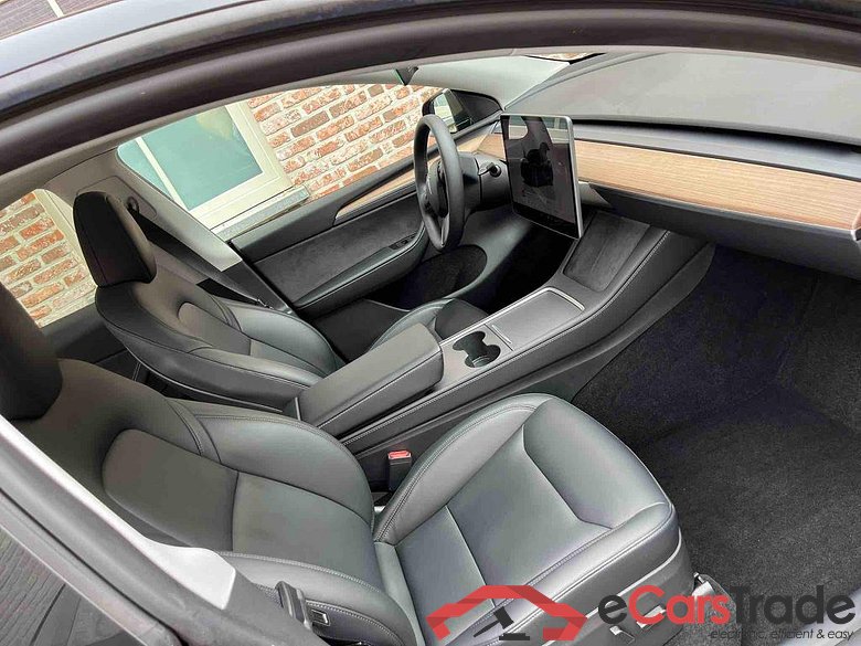 TESLA Model Y 72.5 kWh Dual Motor Performance (377 kW) #3