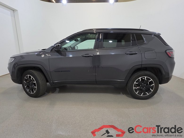 Jeep Compass 1.3i T4 Plug-In Hybrid Trailhawk eAWD Aut. LED Virtual Navi 1/2 Leather KeylessGo Camera Klima PDC ... #2