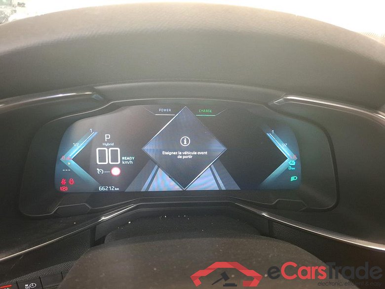 DS DS 7 Crossback / 2017 / 5P / SUV E-TENSE 225 PERFORMANCE Line #6