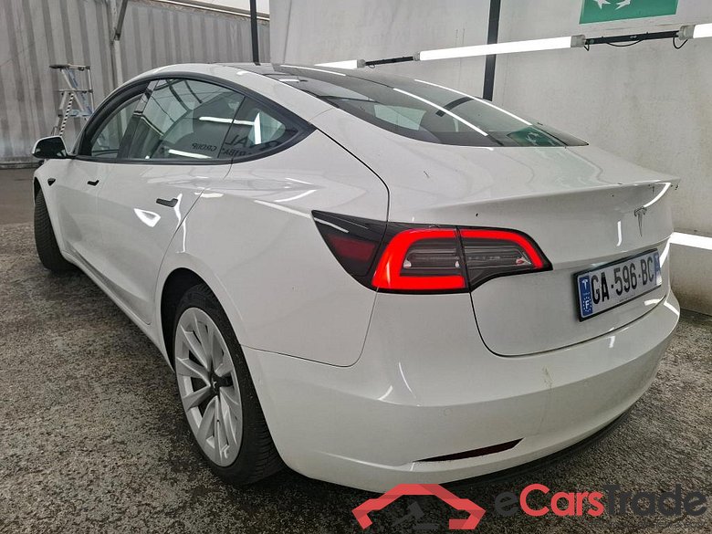 TESLA Model 3 / 2018 / 4P / Berline Autonomie Standard Plus RWD #3