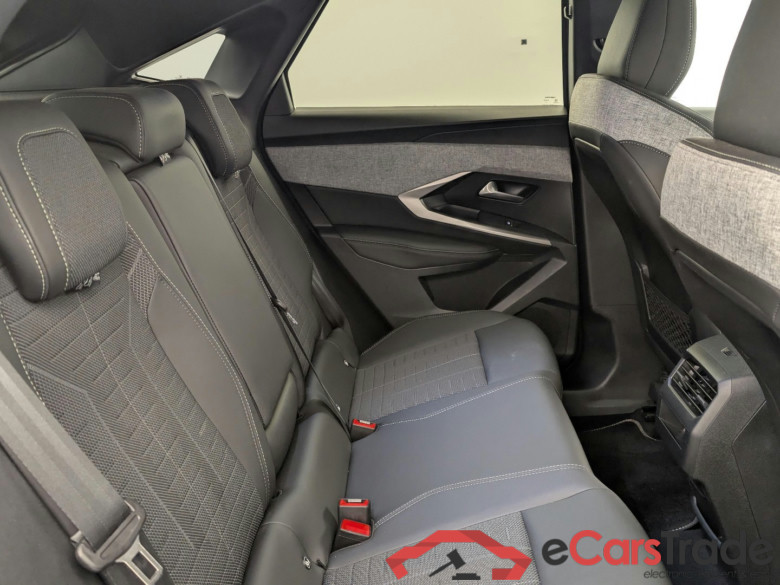 Peugeot 3008 GT Hybrid 145 e-DCS6 #2