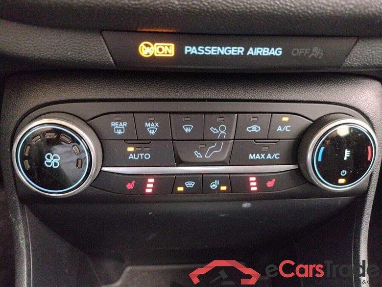 FORD Fiesta 1.0 EcoB.Hy. Tit. #5