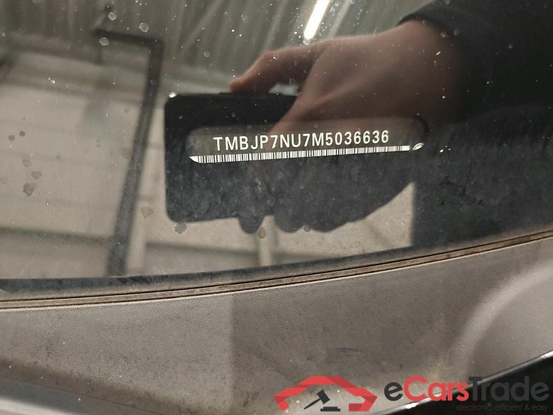 SKODA Karoq 81 kW #3