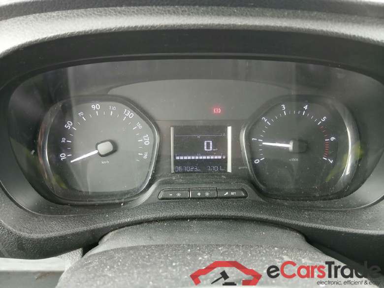 OPEL Vivaro / 2019 / 4P / furgón 1.5 Diésel 74kW(100CV)M Std Exp #4