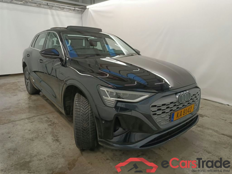 Audi Q8 E-Tron 55 Quattro Advanced 5d #5