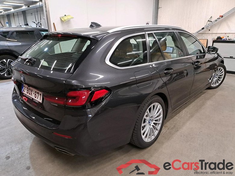 BMW - BMW 5 TOURING 530e xDrive 272PK Business Edition & Driving Assistant & Active Cruise & Parking Assistant Pack & Towing Hook * HYBRID * #2