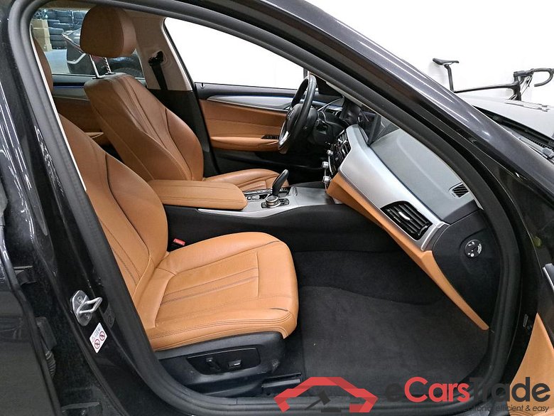 BMW - BMW 5 TOURING 530e xDrive 272PK Business Edition & Driving Assistant & Active Cruise & Parking Assistant Pack & Towing Hook * HYBRID * #3