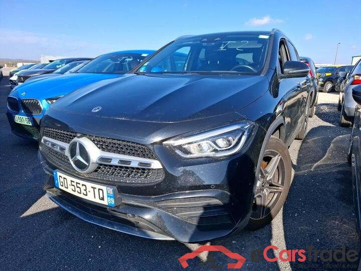 Mercedes GLA 250e Plug-In Hybrid AMG Aut. LED-Xenon Head-Up Widescreen Burmester Ambient Navi 1/2 Sport-Leather-Alcantara KeylessGo Camera Klima PDC ...