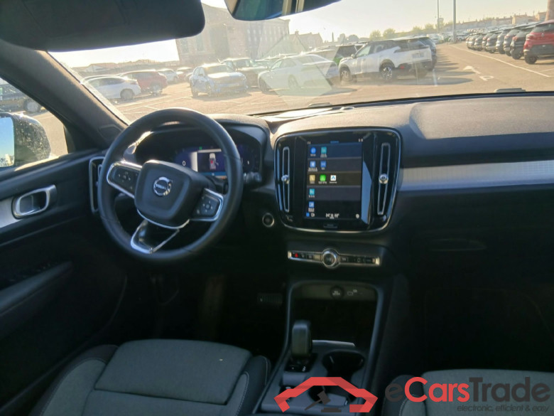 VOLVO XC40 / 2021 / 5P / todoterreno 2.0 B3 G Core Auto #3