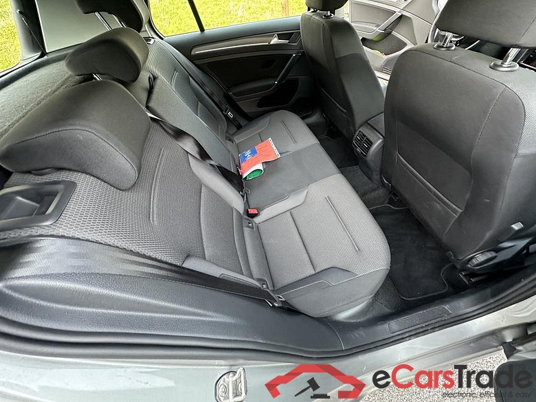 VOLKSWAGEN e-Golf e-Golf 100 kW (136 ch) 1 vitesse #3