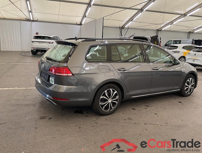 VOLKSWAGEN Golf Variant VII CNG Golf Variant CL 1.5 TGI BlueMotion 96 kW (130 ch) 7 vitesses DSG #2