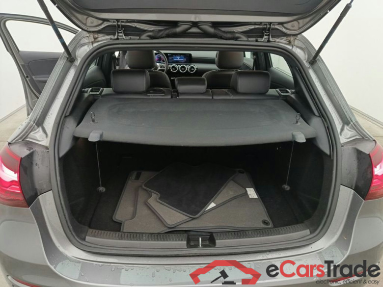 Mercedes-Benz Classe A A 180 Business Line 5d #4