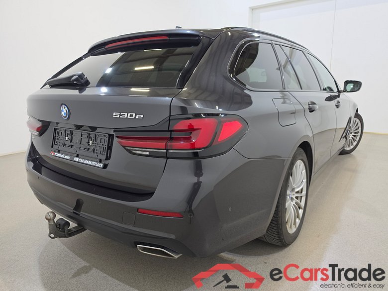 BMW 530e Plug-In Hybrid Aut. LED-Xenon LC-Pro Ambient Navi Sport-Leather KeylessGo Camera Klima PDC ... #4