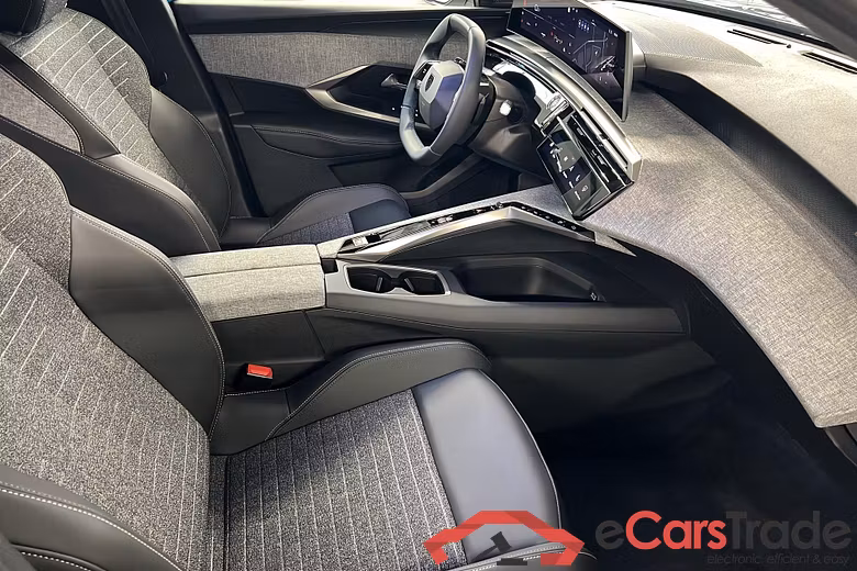 Peugeot 3008 Hybrid 145 e-DCS6 Allure