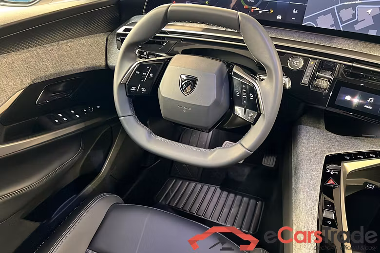 Peugeot 3008 Hybrid 145 e-DCS6 Allure #5