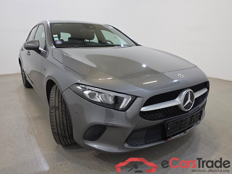 Mercedes A 250e Plug-In Hybrid Aut. LED-Xenon Widescreen Navi 1/2 Sport-Leather KeylessGo Camera Klima PDC ... #3