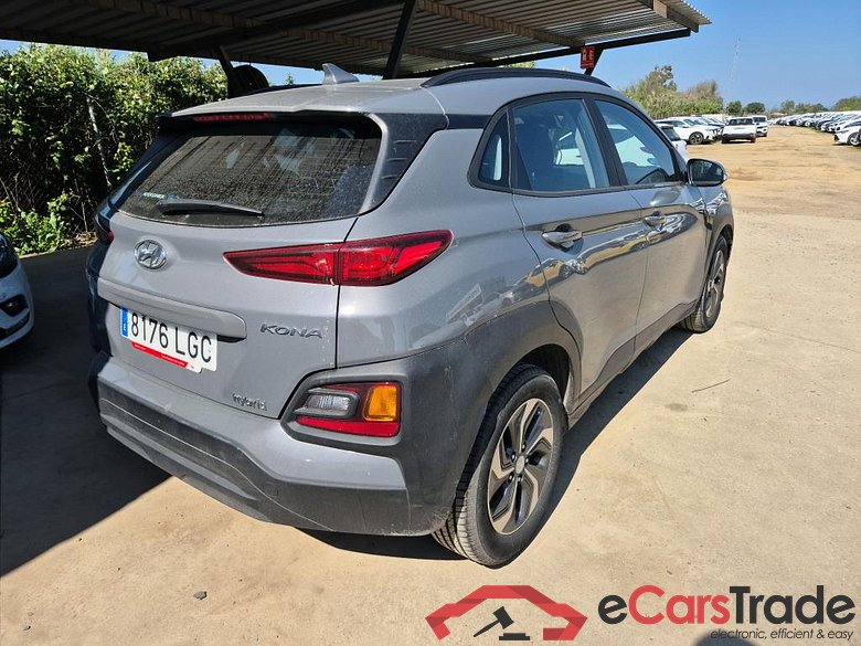 HYUNDAI Kona / 2017 / 5P / todoterreno 1.6 GDI HEV Klass DT #2
