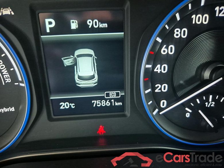 HYUNDAI Kona / 2017 / 5P / todoterreno 1.6 GDI HEV Klass DT #5