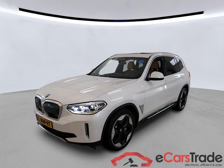 BMW iX3 210 kW #1