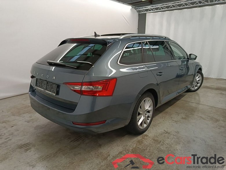 Skoda Superb Combi 2.0 CRTDI 110kW DSG7 Clever+ 5d #2